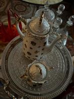 Cafetière théière en porcelaine marque voir photo +sucrier, Antiquités & Art, Antiquités | Services (vaisselle) complet