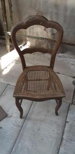 Chaise ancienne, Enlèvement