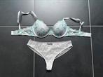 Setje BH 70C & string M, Kleding | Dames, Ondergoed en Lingerie, Ophalen of Verzenden, Wit, Setje