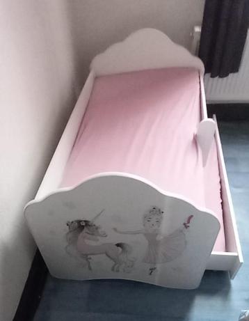 lit enfant 140 x 70 cm beschikbaar voor biedingen
