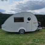 Coole teardrop T@b 320 min 750kg te huur/te koop, Caravans en Kamperen, Rondzit, Koelkast, Particulier, 500 - 750 kg