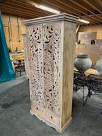 Handgesneden Kast uit India pracht exemplaar Ibiza/Boho Nw, Huis en Inrichting, Ophalen of Verzenden, Nieuw