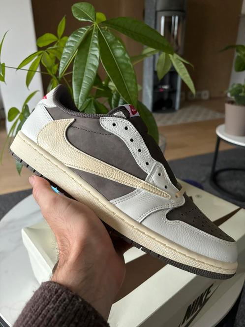 Jordan 1 Retro Low Travis Scott Reverse Mocha 46, Vêtements | Hommes, Chaussures, Neuf, Baskets, Brun, Enlèvement ou Envoi