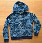 Gilet / Sweat zippé à capuche BENETTON - 10 ans - 7€, Gebruikt, Trui of Vest, Ophalen of Verzenden, Jongen