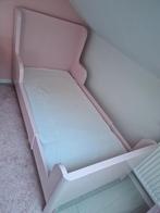 zonder gebruik schade, en ekstra nog verleng matras erbij, Kinderen en Baby's, Kinderkamer | Bedden, Ophalen, Zo goed als nieuw