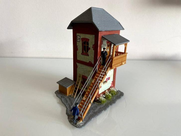 HO Pola 512 seinhuis (596*), Hobby en Vrije tijd, Modeltreinen | H0, Gebruikt, Brug, Tunnel of Gebouw, Gelijkstroom of Wisselstroom