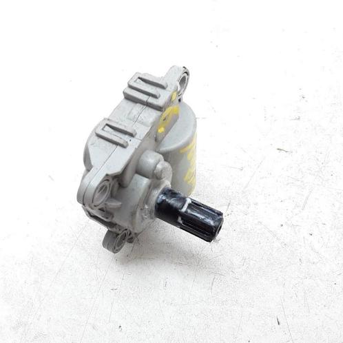 KACHELSTELMOTOR Hyundai Tucson (TL) (|HVCCD267NFFAA01|), Auto-onderdelen, Airco en Verwarming, Hyundai, Gebruikt