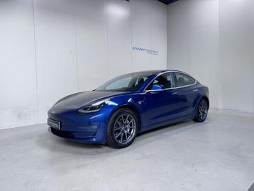 Tesla Model 3 Long Range - Dual Motor - Topstaat! beschikbaar voor biedingen