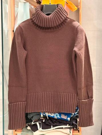 Bruine trui van Mexx (M). beschikbaar voor biedingen