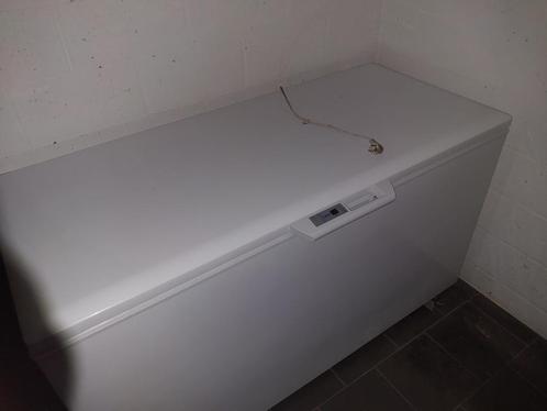 congélateur Liebherr bahut coffre 444l, Elektronische apparatuur, Vriezers en Diepvrieskisten, Gebruikt, Vrijstaand, Vrieskast