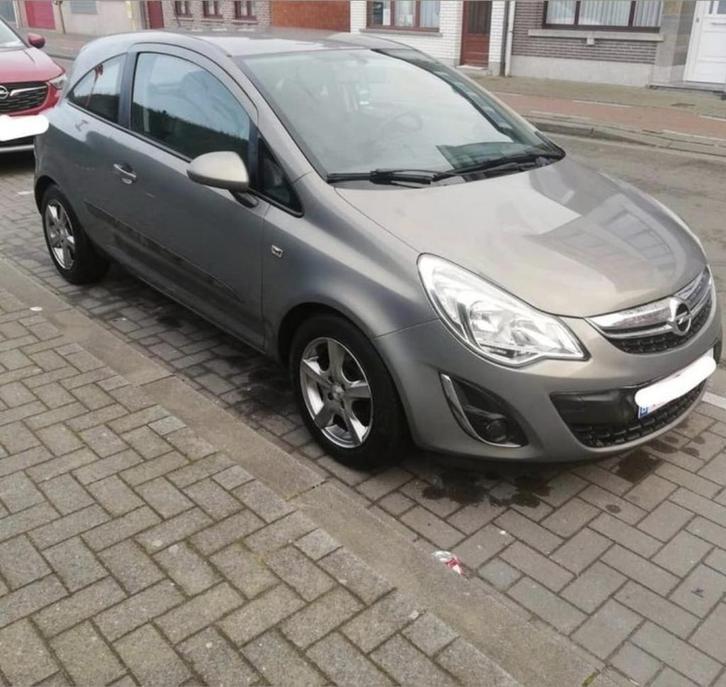 Opel Corsa 1.3CDTI (EURO5), Auto's, Opel, Particulier, Corsa, ABS, Adaptive Cruise Control, Airbags, Airconditioning, Alarm, Bluetooth