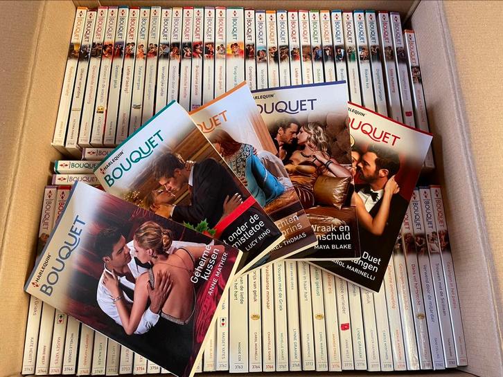Harlequin Bouquet Romans - 3700 Reeks - 71 stuks, Boeken, Romans, Zo goed als nieuw, Ophalen of Verzenden