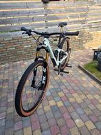 Cube stereo zo goed als nieuw, Enlèvement, Comme neuf