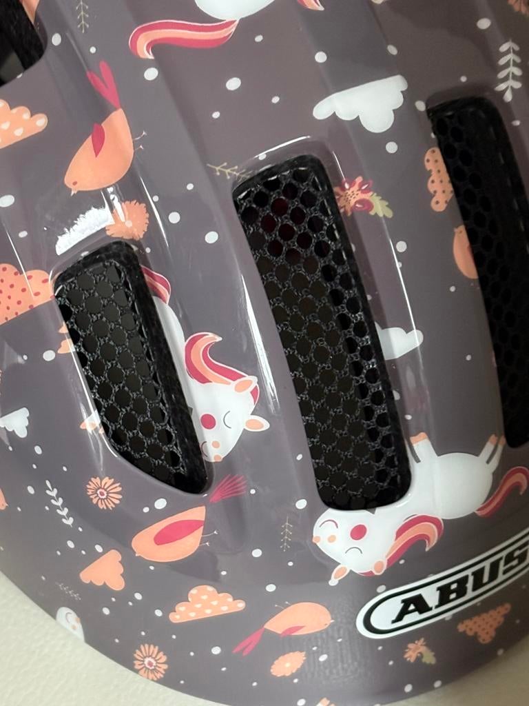 Abus fietshelmpje 45-50, Ophalen, Zo goed als nieuw