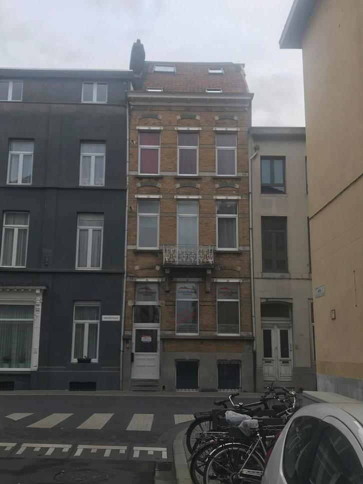 Gebouw met 4 appartementen, Immo, Maisons à vendre, Anvers (ville), Jusqu'à 200 m², Autres types, B