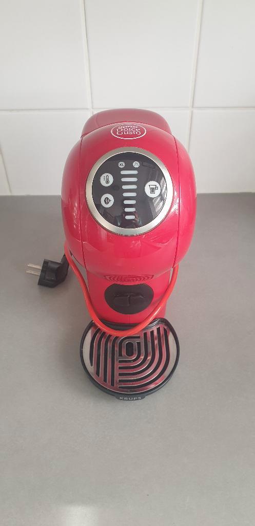 KRUPS Dolce Gusto Genio S Plus, Electroménager, Cafetières, Utilisé, Dosettes et capsules de café, Cafetière, 1 tasse, Réservoir d'eau amovible
