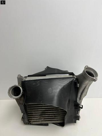 ​(VR) VW Volkswagen Touareg 7P 4.2 V8 Intercooler rechts 7L5