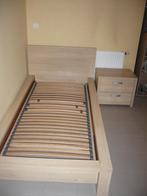 1 persoons bed / lattenbodem / nachtkastje, Huis en Inrichting, Slaapkamer | Bedden, Ophalen