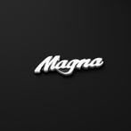 Magna Plak Embleem - Chroomkleurig Metaal 5x1.5cm, Motoren, Verzenden, Nieuw