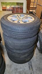 wintervelgen18 inch Landrover Discovery Sport 235 60 18, Auto-onderdelen, Banden en Velgen, Ophalen, 18 inch, Banden en Velgen