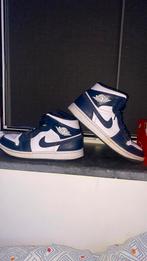 Air jordan 1 mid white metalic, Kleding | Heren, Schoenen, Ophalen, Blauw, Sneakers, Gedragen