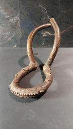 afrikaanse bovenarm armband / manilla - brons, Enlèvement