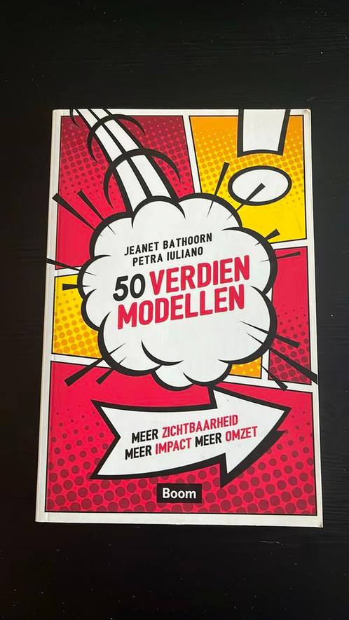 Petra Iuliano - 50 Verdienmodellen, Boeken, Wetenschap, Zo goed als nieuw, Ophalen of Verzenden