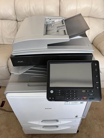 Photocopieur RICOH MP C401