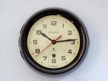 Belle horloge de navire allemande Glashutte en bakélite