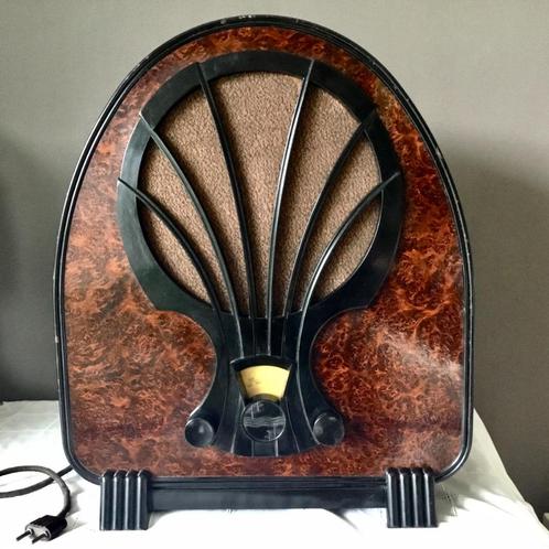 TSF-radio PHILIPS model 830A in uitstekende staat, werkt 193, Antiek en Kunst, Antiek | Tv's en Audio, Ophalen