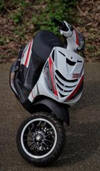 Ik zoek een piaggio zip 2t, Fietsen en Brommers, Ophalen, Tweetakt, Zip, 50 cc