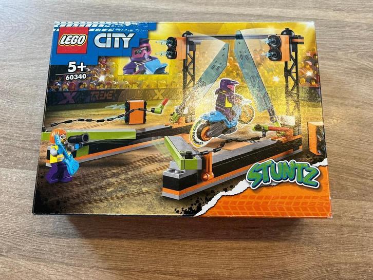 lego 60340 mes stuntuitdaging, Kinderen en Baby's, Speelgoed | Duplo en Lego, Zo goed als nieuw, Lego, Complete set, Ophalen of Verzenden