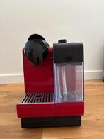 Nespresso machine van Delonghi - met melkschuimer, Elektronische apparatuur, Koffiezetapparaten, Ophalen, Gebruikt, Koffiemachine