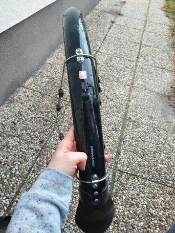 Spatbordset bontrager beschikbaar voor biedingen