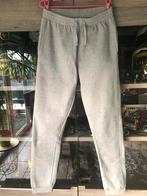Grijze trainingsbroek maat 170/176, Enlèvement, Comme neuf, Fille, Vêtements de sport ou Maillots de bain