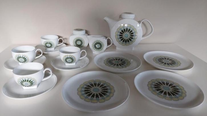 Melitta Germany, serie Budapest, koffieservies voor 4 pers., Antiek en Kunst, Antiek | Servies compleet, Ophalen