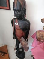 Afrikaanse krijger houten beeld, Enlèvement ou Envoi