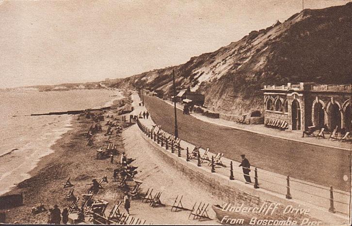 UK - Bournemouth : Undercliff Drive depuis jetée Boscombe, Collections, Cartes postales | Étranger, Non affranchie, Angleterre