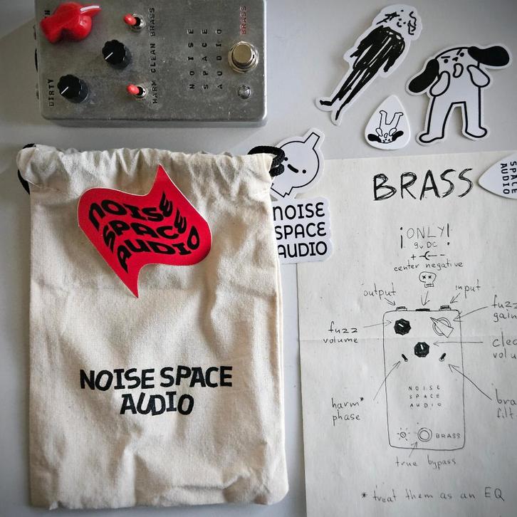 Noise Space Audio Brass Fuzz, Musique & Instruments, Effets, Volume, Enlèvement ou Envoi