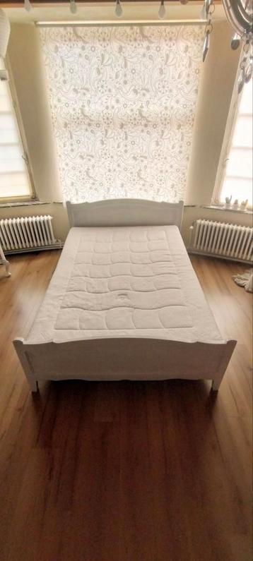 Matelas orthopédique souple 140cm  beschikbaar voor biedingen