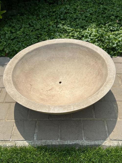 Moderne schaal bloempot in betonlook (lichtgewicht kunststof, Tuin en Terras, Bloempotten, Gebruikt, Kunststof, Binnen, Balkon
