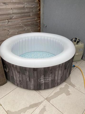 Jacuzzi, Enlèvement, Utilisé, Gonflable