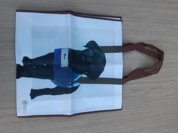 Nieuw: 2 draagtassen met afbeelding labrador beschikbaar voor biedingen