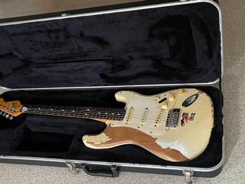 Vintage gitaarkoffer voor stratocaster. beschikbaar voor biedingen