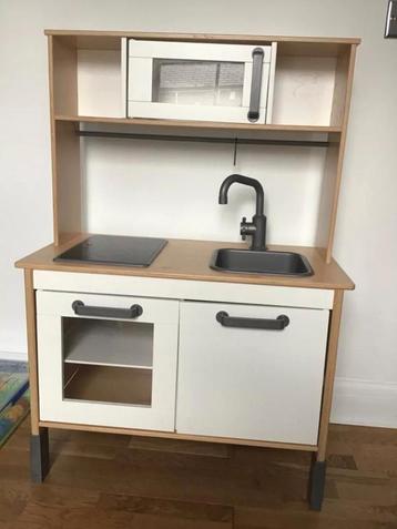 Jouez à la cuisine IKEA (avec un vrai robinet, de l'eau et u, Enlèvement, Utilisé