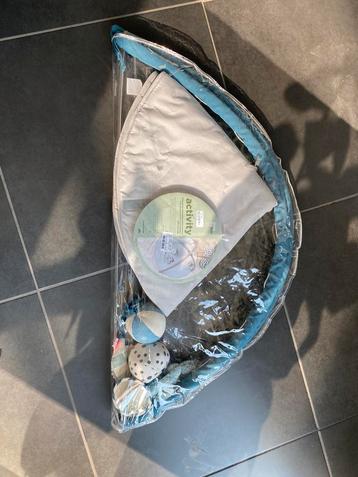 Speelmat done by deer  beschikbaar voor biedingen