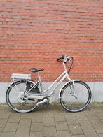 Vélo électrique Trek en bon état, Vélos & Vélomoteurs, Vélos électriques, Comme neuf, Enlèvement ou Envoi