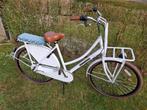 Witte damesfiets Edwards,  omafiets met kinderzitje, Ophalen, Gebruikt, Versnellingen