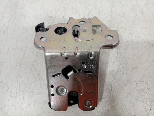 SLOTVANGER ACHTERKLEP ELEKTR. Octavia (5EAA) (8r0827505a), Auto-onderdelen, Carrosserie, Achterklep, Skoda, Gebruikt
