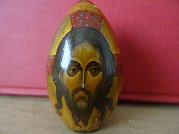 Verguld houten Jezusbeeldje houten ei Jezus Christus, Verzamelen, Religie, Gebruikt, Christendom | Katholiek, Beeld(je), Ophalen of Verzenden